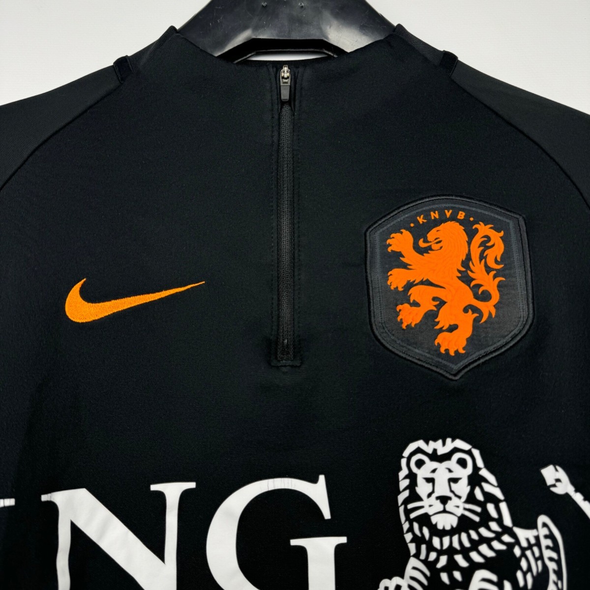 NETHERLANDS 2018 FOOTBALL SOCCER TRAINING SQUAD DRILL TOP NIKE