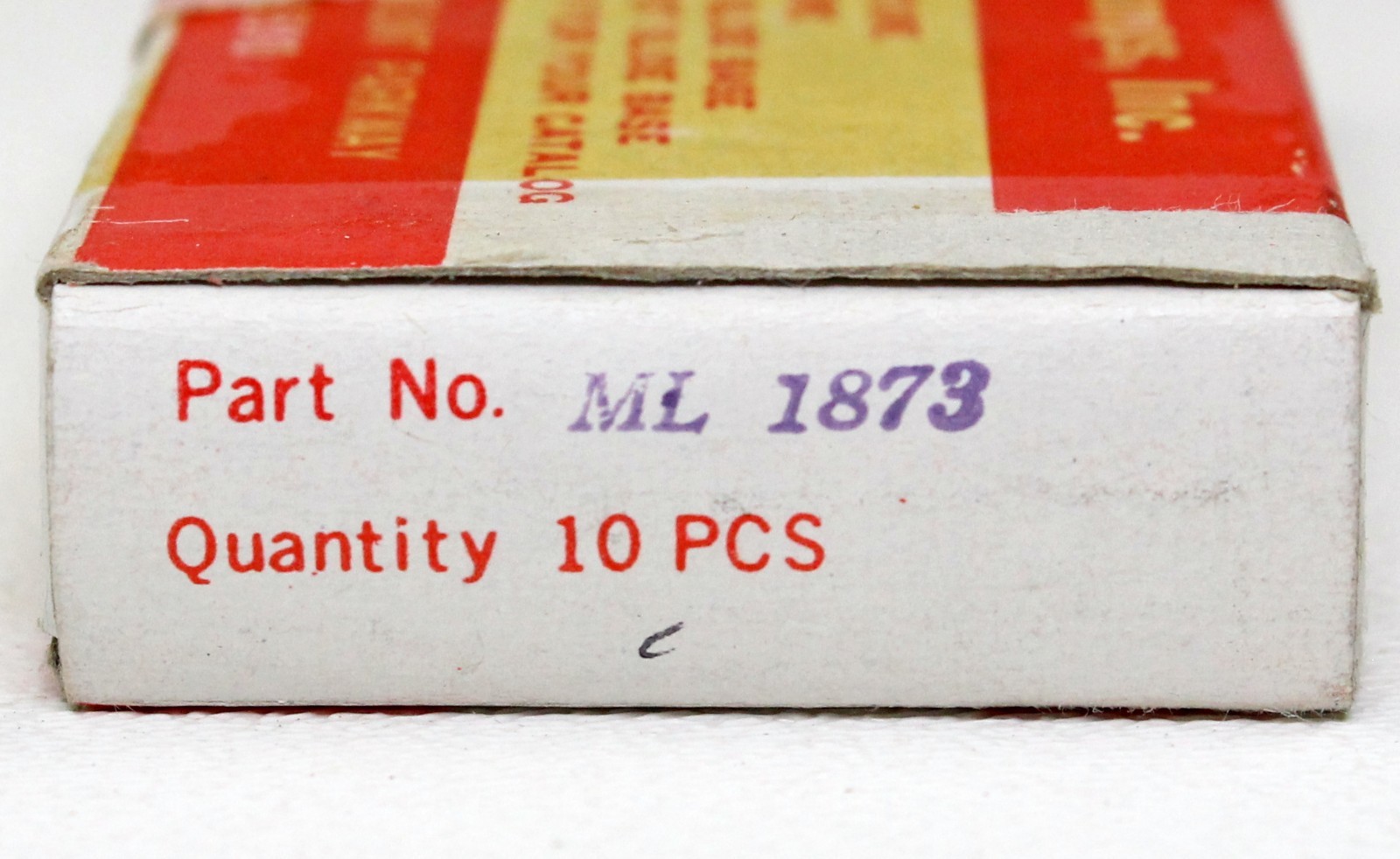 Box Of 10 Still New ML 1873 Long Neck Clear Bulbs, 28V / Micro