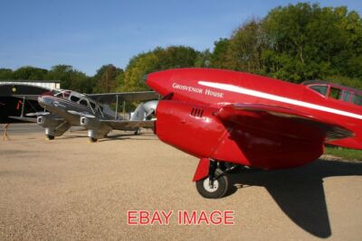 FOTO FLUGZEUG DH88 KOMET UND DH89A DRAGON RAPIDE AT OLD WARDEN DH88 COMET 'G-