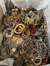 Lot 20 Vintage To Now Jewelry To Wear Sell Or Repurpose - 5.3 Lbs