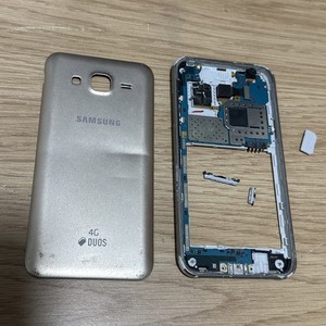 Samsung Galaxy J5 J500F 4G 16GB Widout Batt&LCD, weiß nicht funktionieren oder Beschreibung nicht lesen