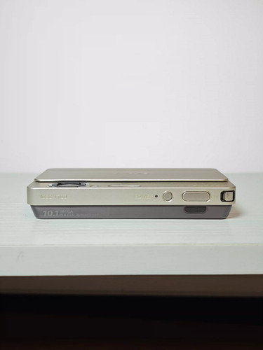 SONY Cyber-shot DSC-T700 10.1MP 4x Optical Zoom Digital Camera CCD Gift Tested - Picture 6 of 6