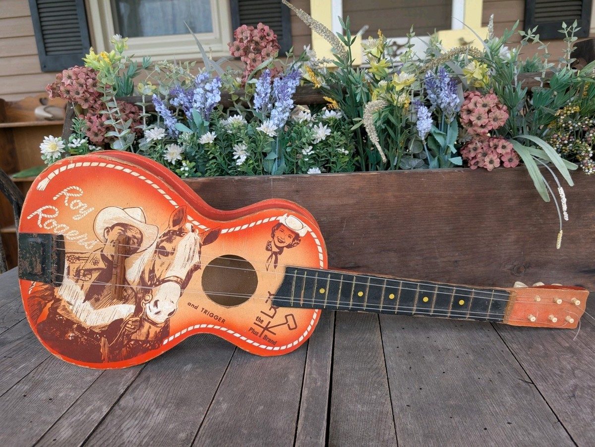 Vintage 1950s Roy Rogers Trigger Western Kids Guitar