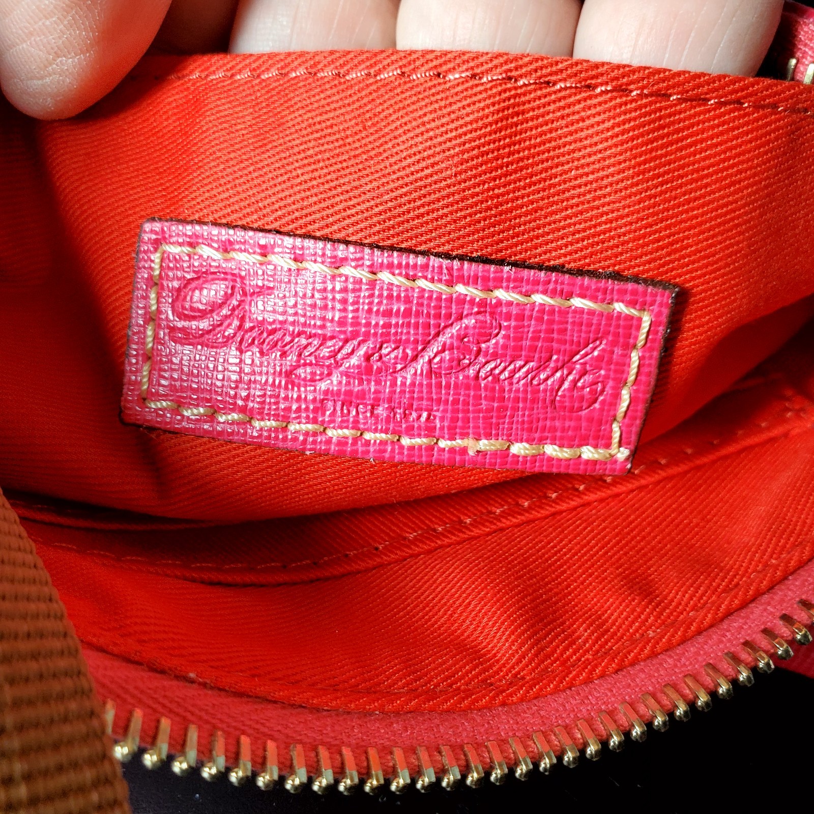 Authentic Dooney & Bourke Adjustable Strap Bag LE… - image 9