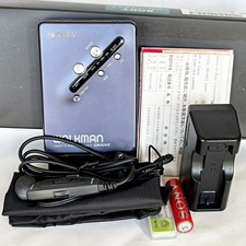 SONY WM-EX677 1999 W/Accessories Walkman Cassette Player Made in Japan Tested