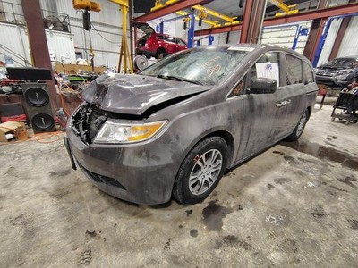 Used Front Center Infotainment Display fits: 2012 Honda Odyssey Canada market di