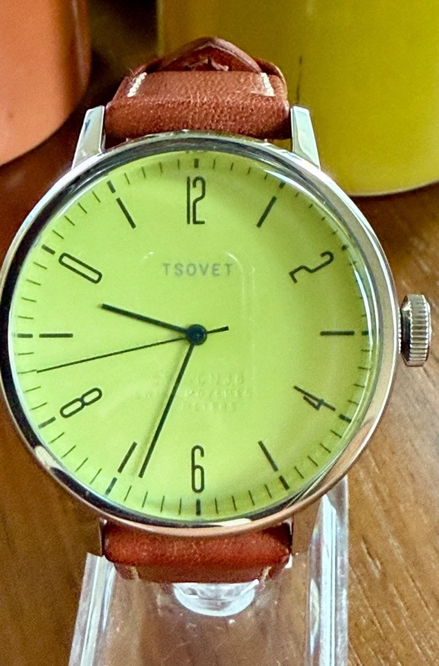 RARO Agotado Reloj Tsovet SVT-CN38 Esfera Verde Correa Cuero Tostado Movimiento Suizo Foto 2 de 4