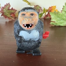 Vintage King Kong Plastic 3  Wind Up Walking Toy Walker Hong Kong