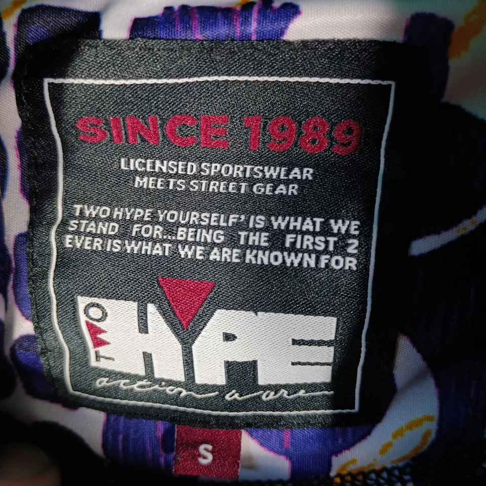 复古 Two Hype 洛杉矶湖人队连帽衫小号黑色 Kente 信 — 第 2/4 张图片