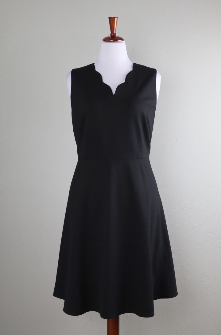 TALBOTS $139 Solid Black Ponte Stretch Scalloped … - image 1