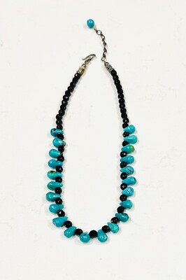 VINTAGE ARTISAN CRAFTED NATURAL TURQUOISE  & BLACK ONYX BEADS NECKLACE! STUNNING
