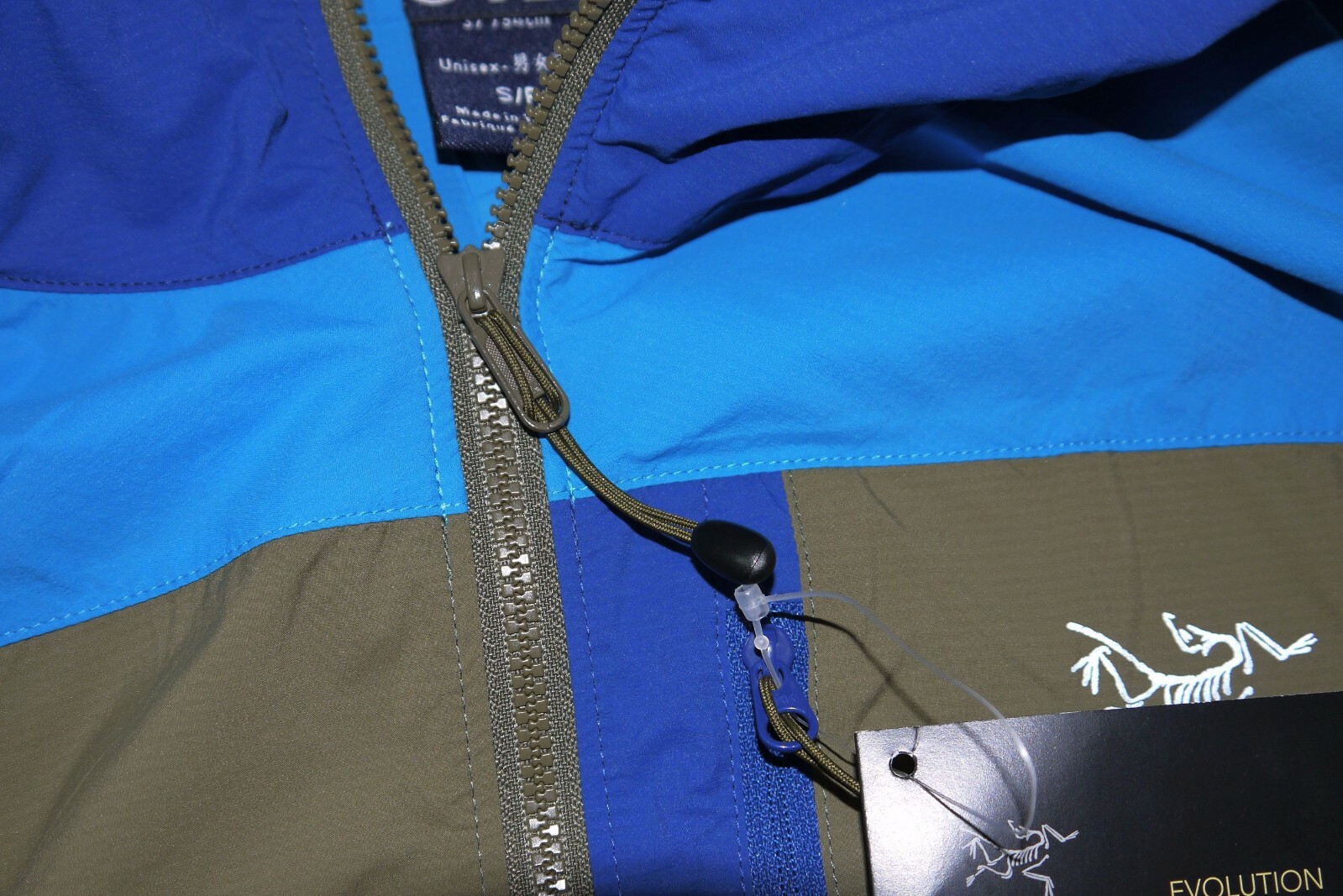 ARC'TERYX Giacca leggera Concepts x Arc’teryx Squamish con cappuccio SEAL 2012 taglia SMALL