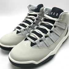 jordan max aura mens