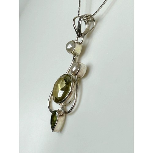 Women’s Pendant Necklace Italy Peridot Pearl S925 Sterling Silver 18” Vintage - Picture 10 of 19