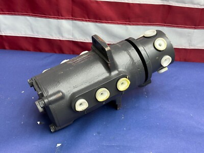 Doosan K1029667A, Hydraulic Center Joint - Doosan DX60R, DX80R, E60, E80, E85