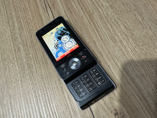 Sony Ericsson Walkman W910i black unlocked cellphone