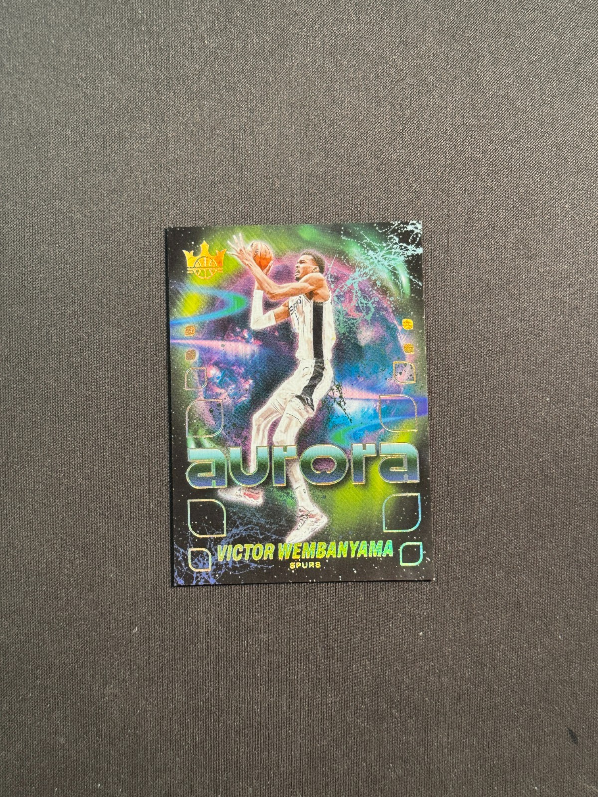 2024-25 Panini Court Kings Victor Wembanyama Aurora Insert SSP Case Hit BJFJW