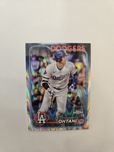 2024 Topps Chrome - Shohei Ohtani #1 RayWave Refractor 1st Dodger uniform