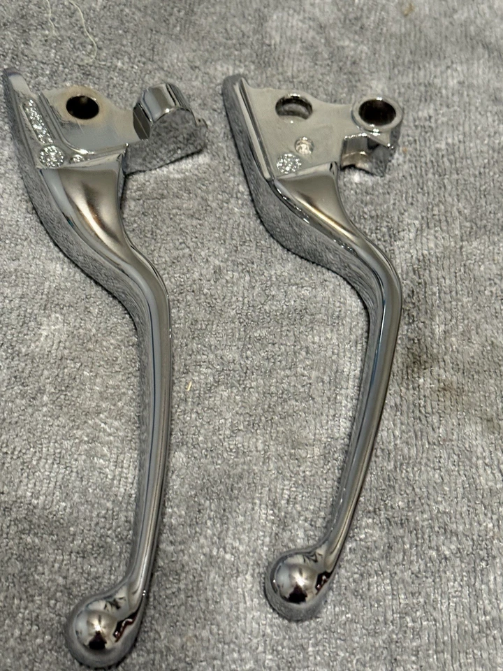 Harley Chrome Brake Clutch Levers For Touring Street Glide Road King 2008-2013 - Image 3 of 4