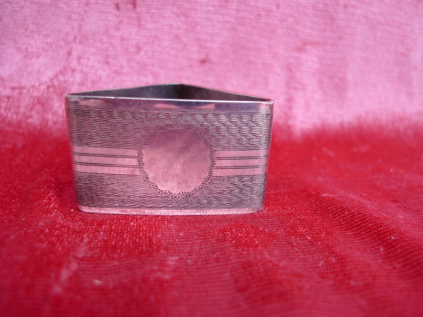 Vintage 925 Silver Napkin Ring - Elegant & Timeless