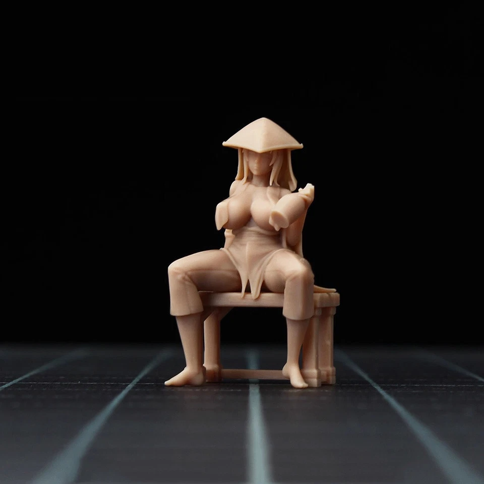 1/43 1/64 Female Ninja Sitting and Drinking Miniature Scene Prop Toy - Image 2 of 4