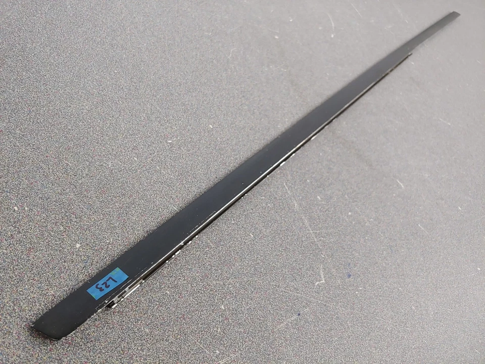 USADO ORIGINAL PORSCHE 911 912 CUPÉ PUERTA IZQUIERDA BRILLANTE MOLDURA HORIZONTAL SUPERIOR L23 Foto 2 de 4