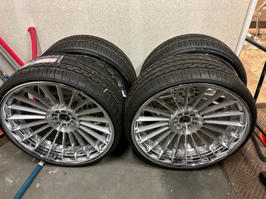 Rolls Royce 24" Forgiato Tecnica 3.1 Wheels for Ghost / Wraith / Dawn