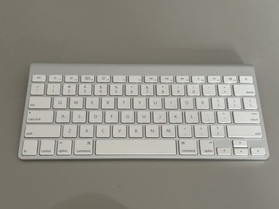 Apple Wireless Keyboard (A1314)   Bluetooth-Tastatur, US-Layout