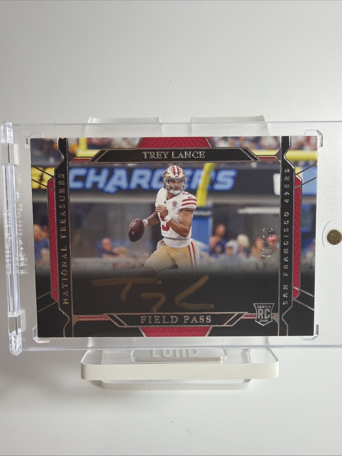 Trey Lance Panini National Treasures Rookie Signatures Field Pass #FPTA Gold