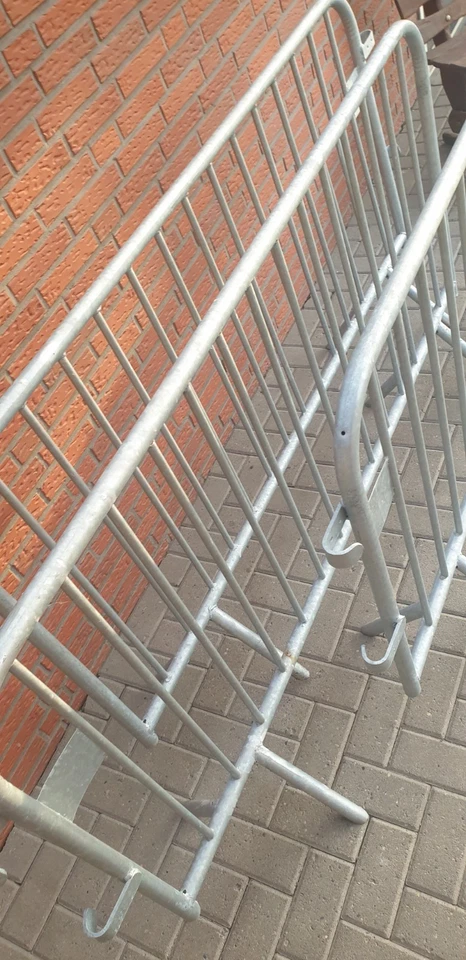 3X Absperrung Absperrgitter Demogitter Mobilzaun Absperrzaun - Bild 2 von 4