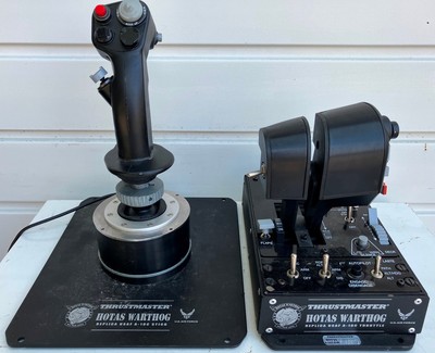 Thrustmaster Hotas Warthog Flugsimulator-Joystick inkl. Schubregler Flight Set