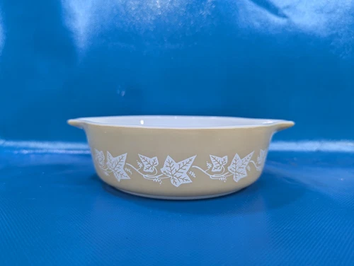 Vintage Pyrex Sandalwood Ivy Leaf #471 1 pt Beige Casserole Dish *No Lid*