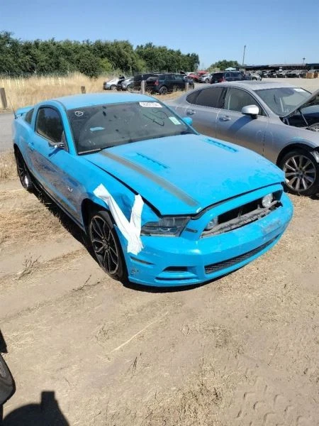 Bote de carbón de vapor de combustible Br3Z9D653C 2013 Ford Mustang Foto 4 de 4