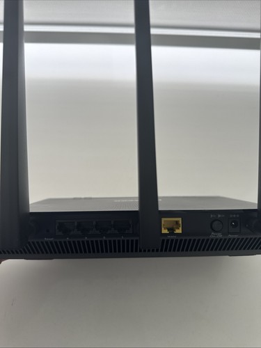 Router inteligente Wi-Fi Netgear Nighthawk AC1750 R6700v2 2,4 5 GHz - Imagen 4 de 4