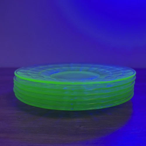 Vintage Uranium Depression Glass Plates Saucers Dishes set of 6 Glow