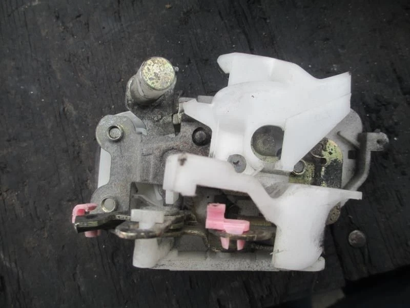 Door Lock Actuator Driver Left Rear 2001 02 03 04 05 Honda Civic Sedan - Image 2 of 4