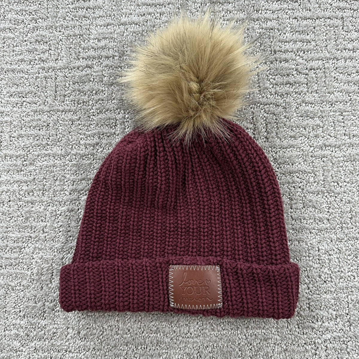 Love Your Melon Beanie One Size Burgundy Red Removable Pom  display picture 3