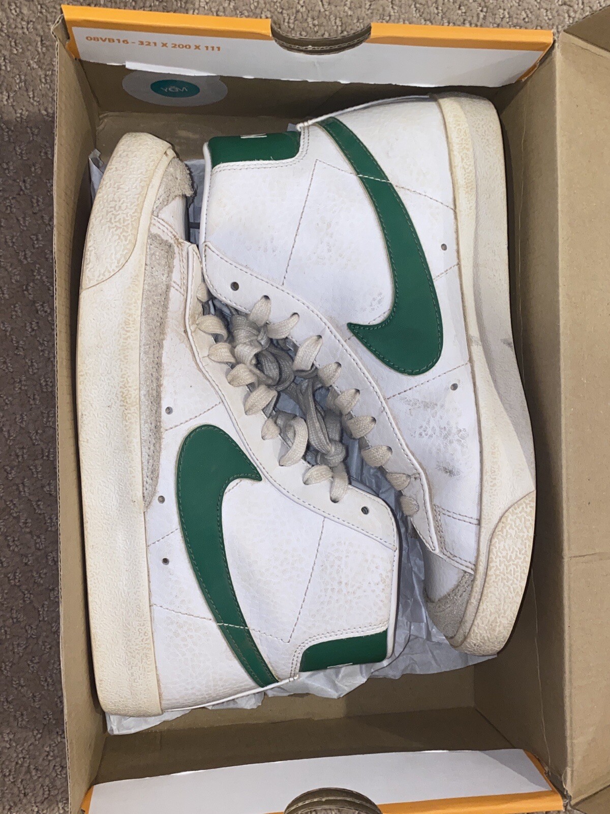 Nike Blazer Mid 77 Vintage White Pine Green Size 7 2021 Release