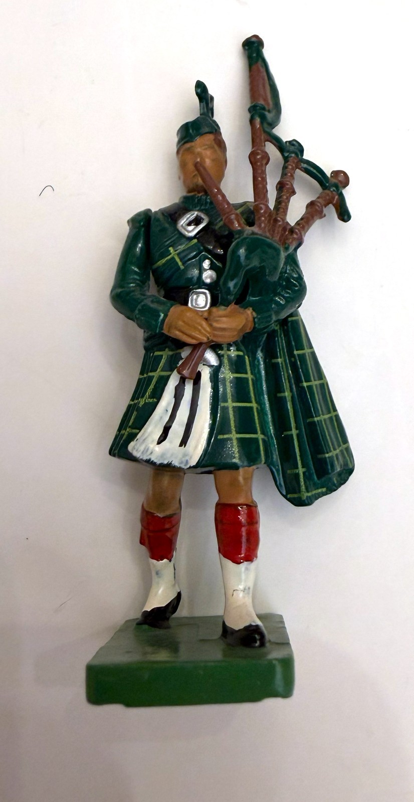 W Britains Toy Soldiers 1990 (Set of 7) - Scots Guard, Beefeater, Life Guards