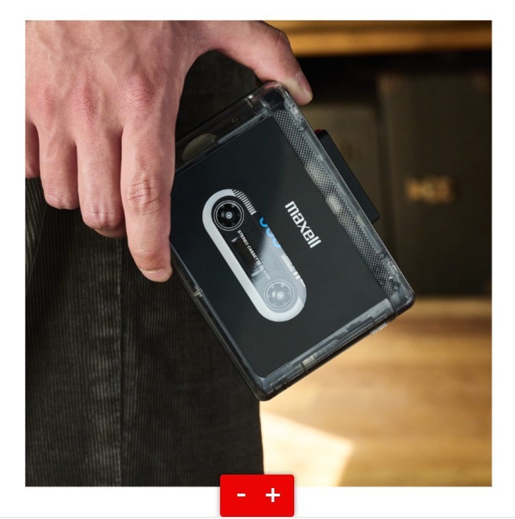 Maxell MXCP-P100 Portable Cassette Player Black Hi-Fi Sound Brass