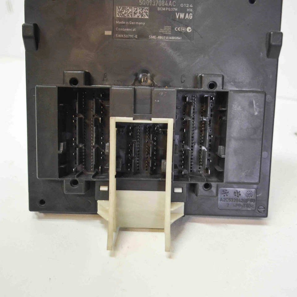 Centralina comfort VW GOLF VII 5G1, BQ1, BE1, BE2 5Q0937084AC 1.4 11753435 - Immagine 4 di 4