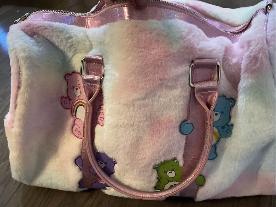 Bolso de Lona Dolls Kill X Care Bears Piel Sintética/Estilo Retro Fin de Semana Foto 3 de 4