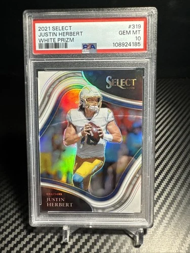 PSA  10 #/35 2021 Select White Prizm Field Level #319 Justin Herbert 🔥🔥