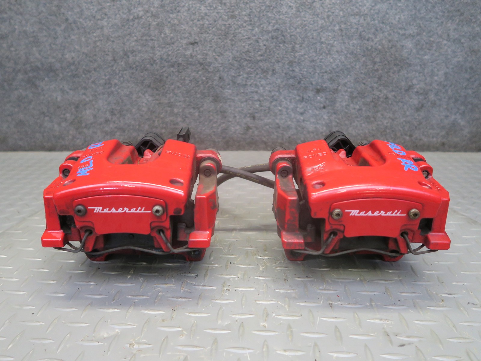 2017-2020 MASERATI LEVANTE M161 3.0L REAR LEFT & RIGHT BRAKE CALIPER SET OF 2
