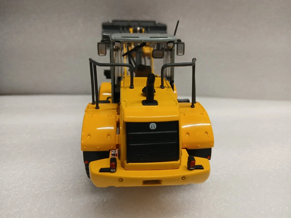 Ros 00201 Ruspa New Holland W190B 1/50 - Immagine 3 di 4