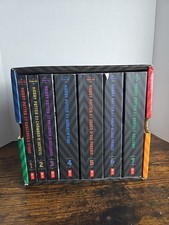 Harry Potter The Complete Series 7-Book Box Set (Paperback Scholastic) 