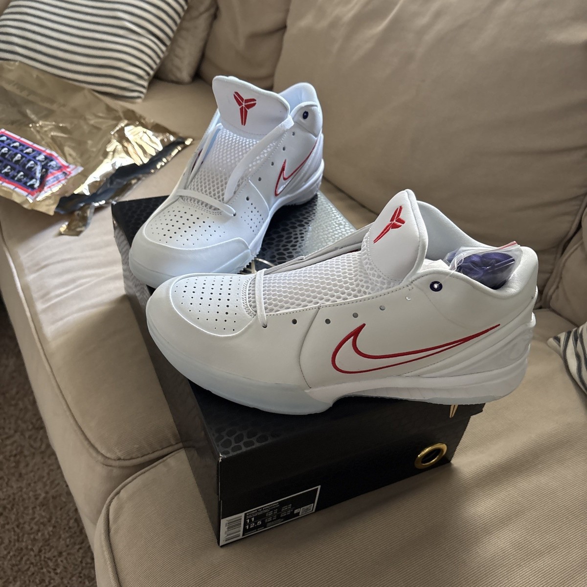 kobe 4 draft day pack Toronto Raptors Size 11 | eBay