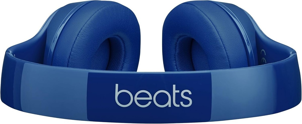 Beats Solo 2 Wired Headphones - Legendary Sound with Emotion