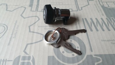 /605/ Mercedes-Benz G-Klasse Schloss Handschuhfach HUF W461 W460 Schlüssel LKW