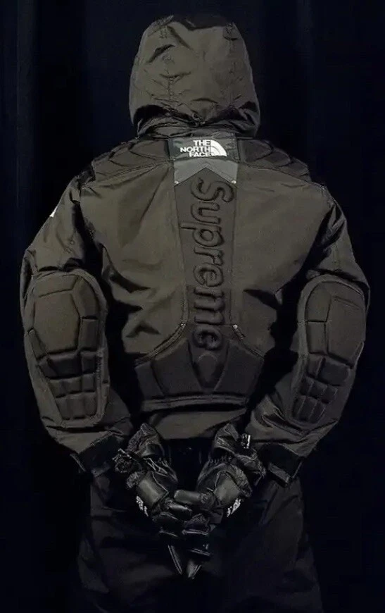 Supreme x The North Face Apogée veste noire petite